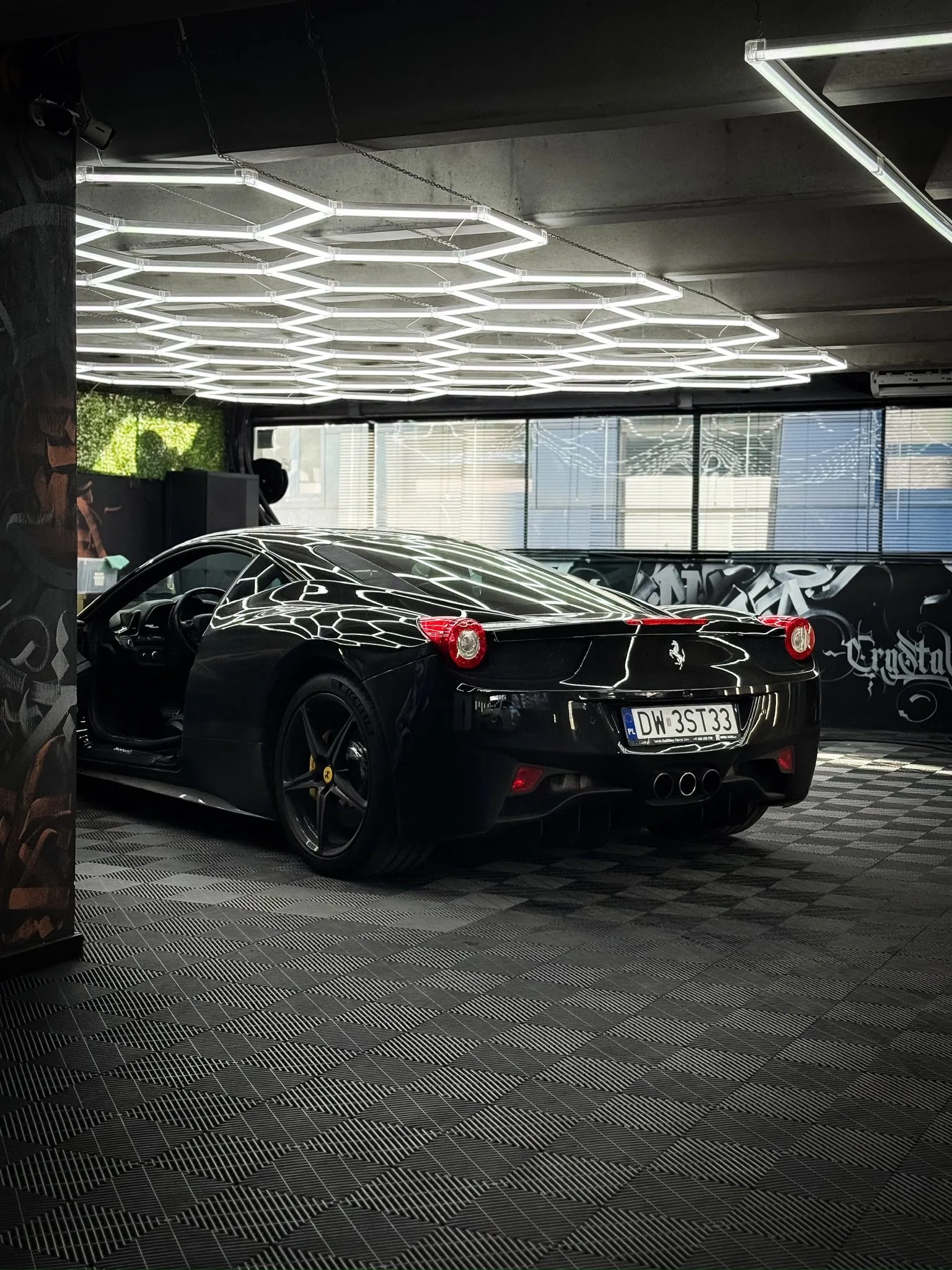 Ferrari F90