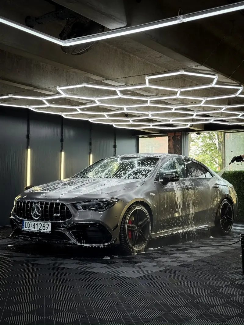 Detailing wnętrza - impregnacja skóry